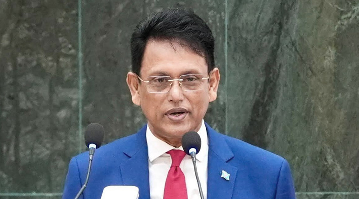শিক্ষামন্ত্রী